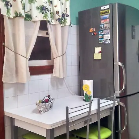 Piso Centrico, Amplio, Luminoso Y Familiar, Con Garaje Segun Disponibilidad Daire