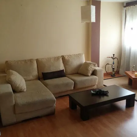 Piso Céntrico, Amplio, Luminoso Y Familiar Con Garaje. Appartement La Laguna (Tenerife)